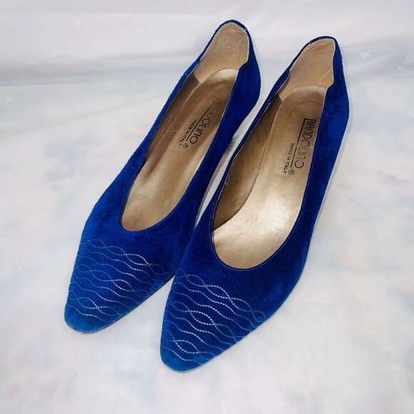 Bandolino  Blue Suede Kitten Heel Pumps With Embroidered Toe Detail - Picture 1 of 12